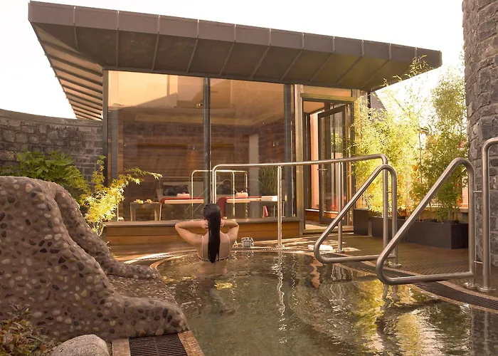 Castlecourt Hotel, Spa&Leisure